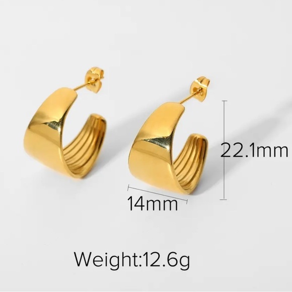 18K Gold Plated C Shape Hoop Earrings - Picture 5 of 10